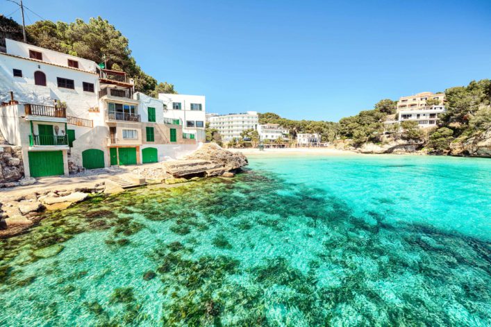 Die schöne Bucht Cala Santanyi auf Mallorca