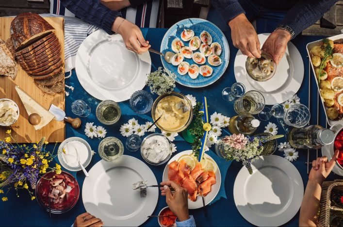 Essen beim Midsommarfest in Schweden