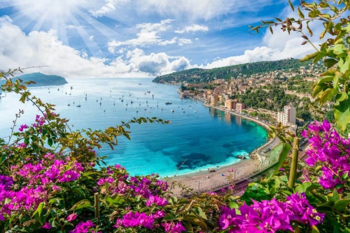 Villefranche-sur-Mer-shutterstock_1374993788_900x600
