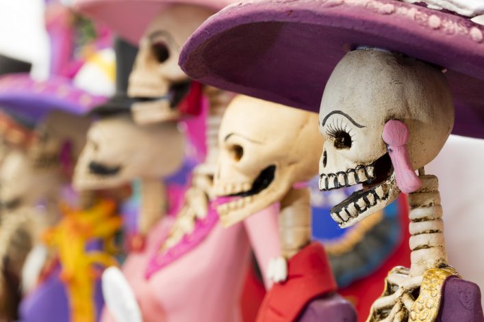 Figuren zum Tag der Toten