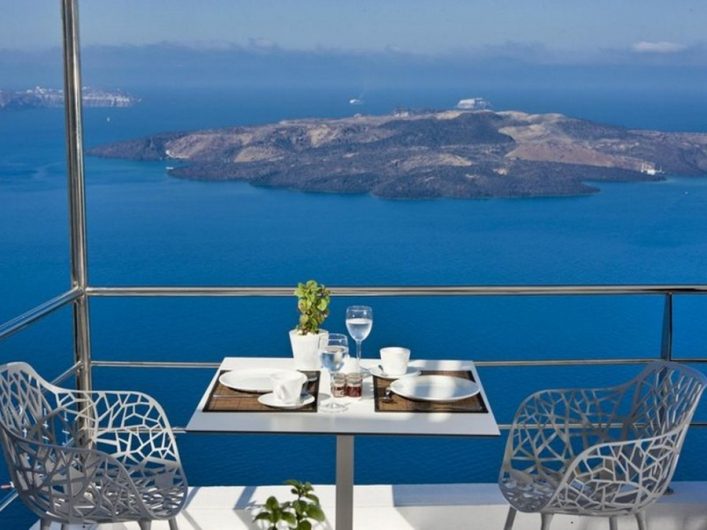 IBE_Cosmopolitan-Suites-Santorin2