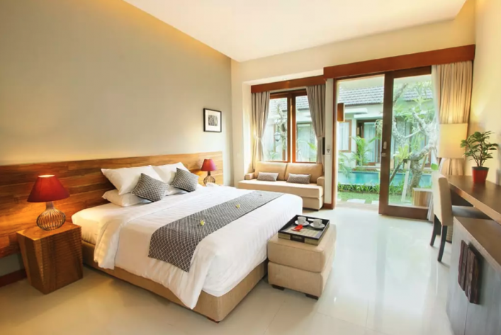 Balis Villen sind grün und wunderschön