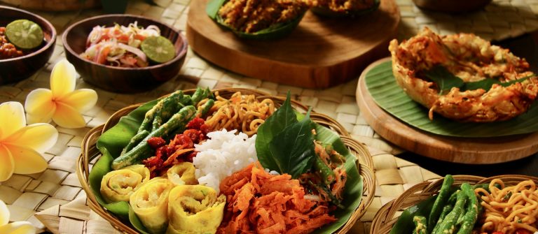 Nasi Campur auf Bali