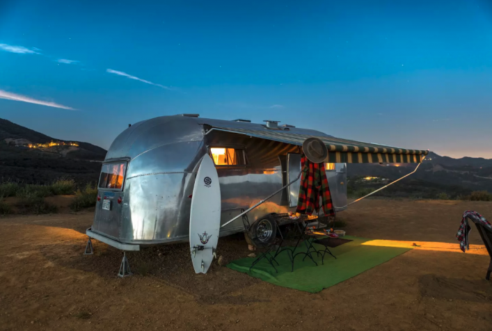 Airstreams zum campen sind sehr beliebt