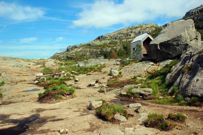Wanderung zum Preikestolen in Norwegen
