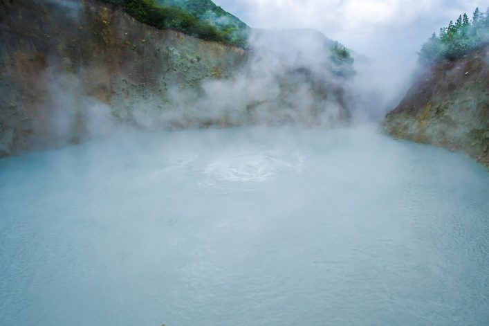 Der Boiling Lake auf Dominica zieht jährlich viele Touristen an