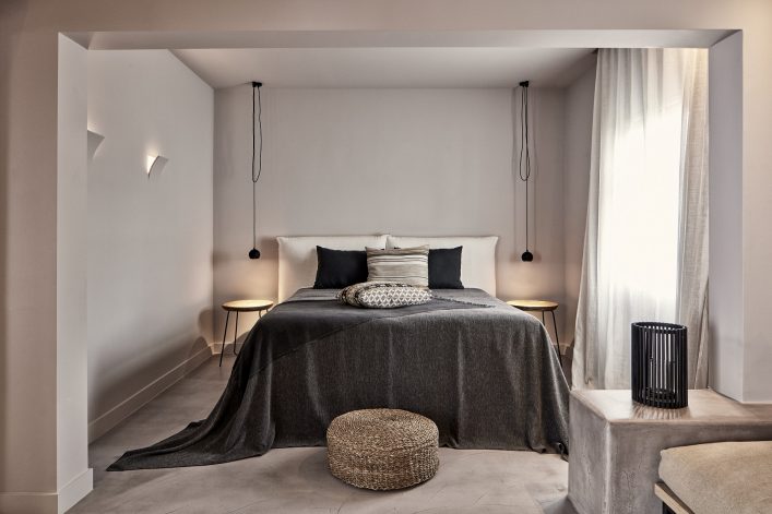 Minos Beach Art Hotel