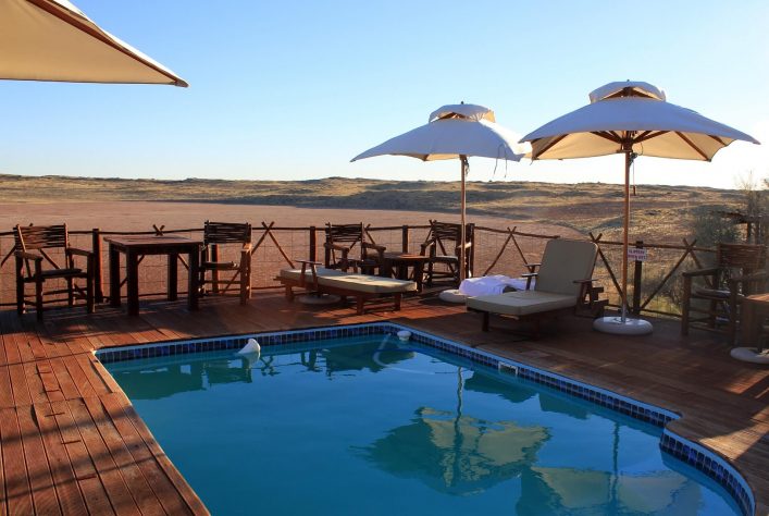 Die !Xaus Lodge im Kgalagadi Transfrontier Park ist eine tolle Safari Lodge