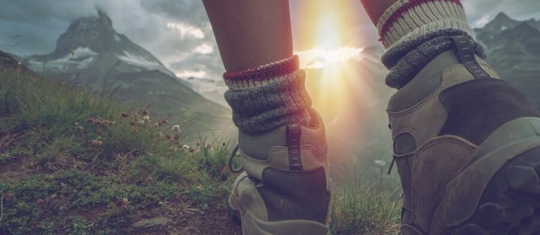 wanderschuhe_iStock-868607008