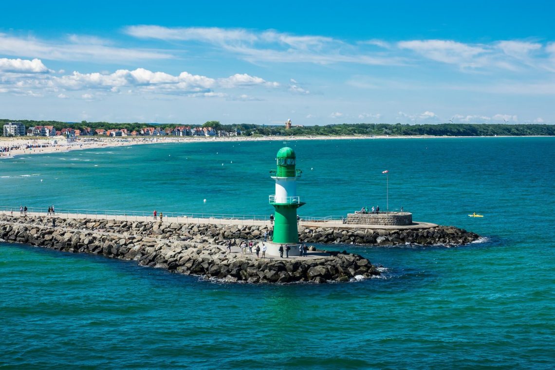 Westmole in Warnemünde