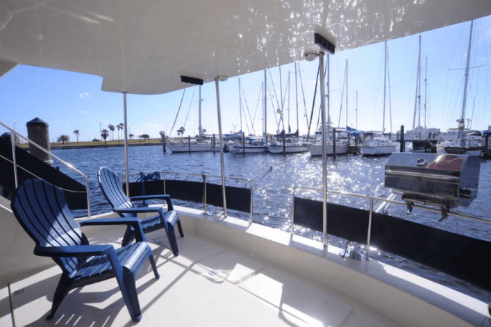 UG-Airbnb_Yacht-Bradenton4-1