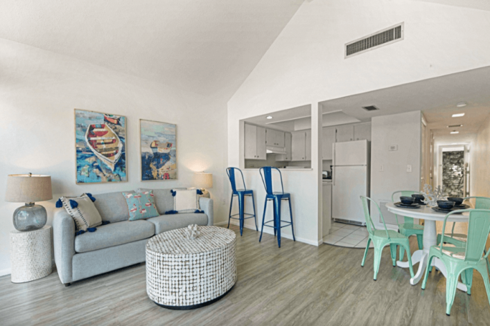 UG-Amilocals_Coconut-Poolside4-1