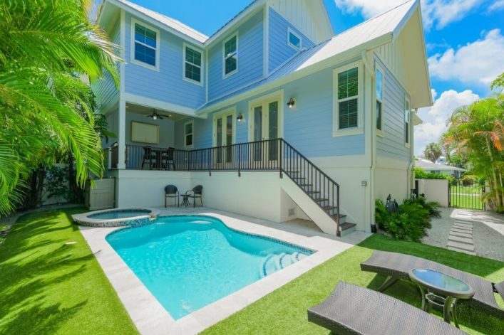 UG-Amilocals_Seahorse-Cottage1-1