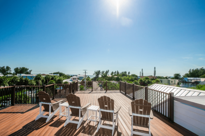 UG-Amilocals_Winding-Waves1-1