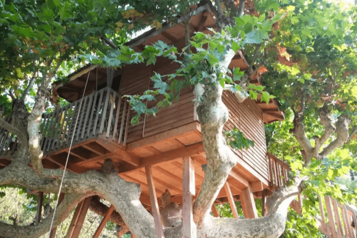 UG-Airbnb_Baumhaus-ComerSee4-1