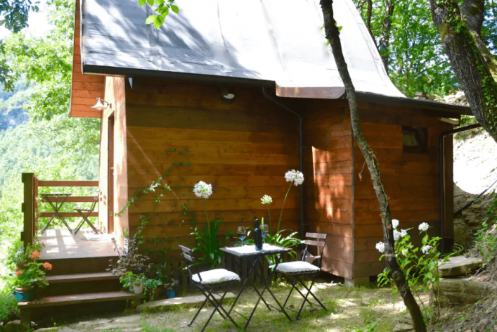 UG-Airbnb_Baumhaus-Italien-Romantic1-1
