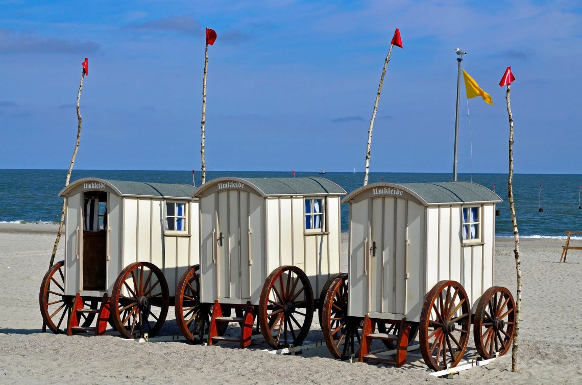 Strandkarren am Ostbad von Norderney