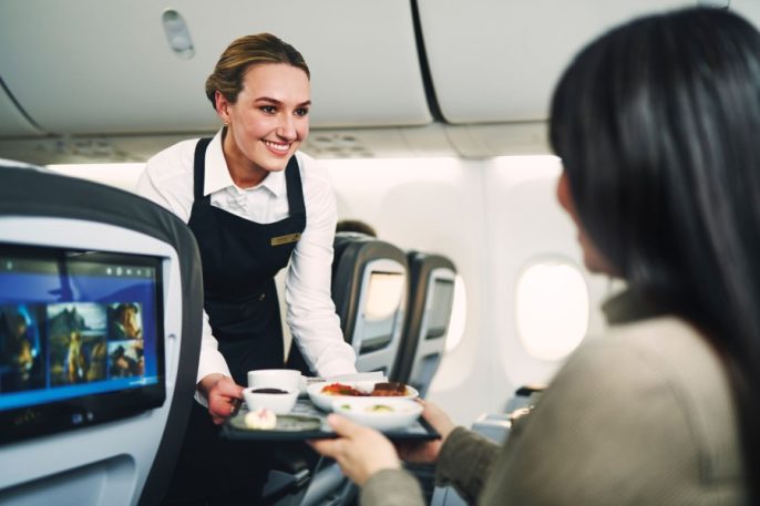 Sales_airline-page_Icelandair_saga-premium